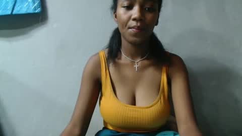 Snapshot of bienvenue987832 chatting on May 2, 2026, 7:24 am bienvenue987832 online show from May 2, 2026, 7:24 am