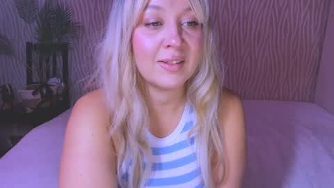 Snapshot of big_ass_blonde chatting on January 16, 2025, 3:45 am Eva online show from January 16, 2025, 3:45 am