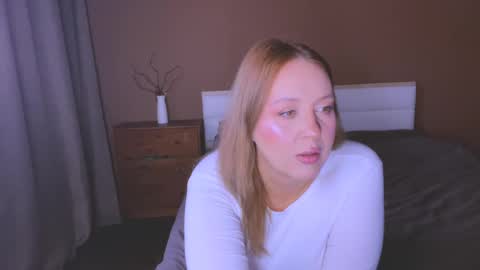 Snapshot of big_ass_blonde chatting on February 10, 2025, 3:57 am Eva online show from February 10, 2025, 3:57 am