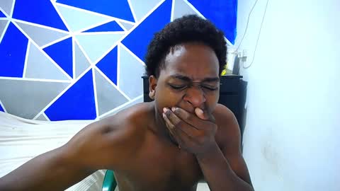 big_black11 online show from January 11, 2025, 10:08 am