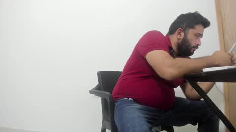 Tommy online show from October 5, 2025, 11:24 pm