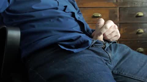 Stephen online show from November 14, 2025, 5:44 pm