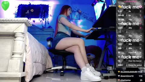 Snapshot of big_lava chatting on December 3, 2024, 10:51 pm Lava online show from December 3, 2024, 10:51 pm