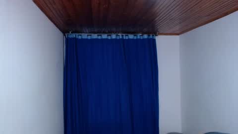big_niiko online show from August 5, 2026, 3:31 am
