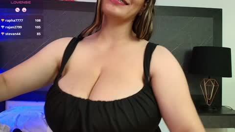 Tell me Sophia  online show from January 30, 2025, 1:55 am