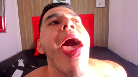 Snapshot of big_tylerr chatting on October 15, 2025, 8:31 pm Tylerr online show from October 15, 2025, 8:31 pm