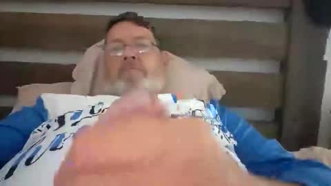 Snapshot of bigal9816192 chatting on December 19, 2025, 4:47 pm bigal9816192 online show from December 19, 2025, 4:47 pm