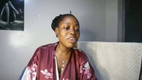 Snapshot of bigass001_ chatting on October 16, 2025, 1:45 pm bigass001_ online show from October 16, 2025, 1:45 pm