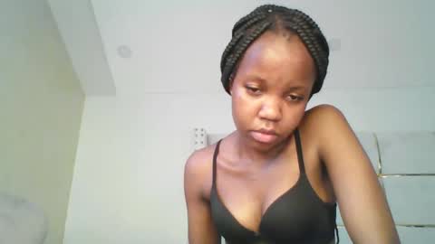 Snapshot of bigbaby004 chatting on September 13, 2025, 1:33 pm bigbaby004 online show from September 13, 2025, 1:33 pm