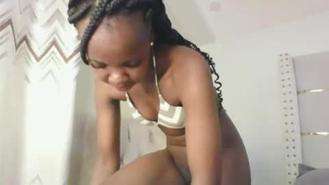 Snapshot of bigbaby004 chatting on September 15, 2025, 7:36 pm bigbaby004 online show from September 15, 2025, 7:36 pm