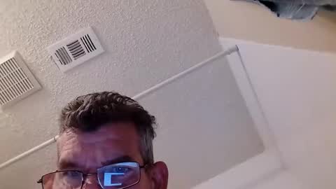 bigbikes71781 online show from December 1, 2024, 9:04 pm