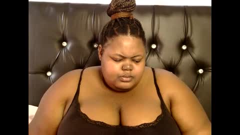 Natasha online show from September 17, 2025, 11:34 am