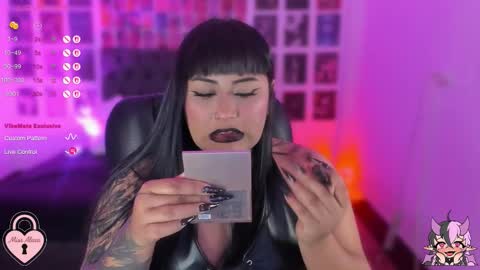 bigboobs cloe online show from October 17, 2025, 5:54 am