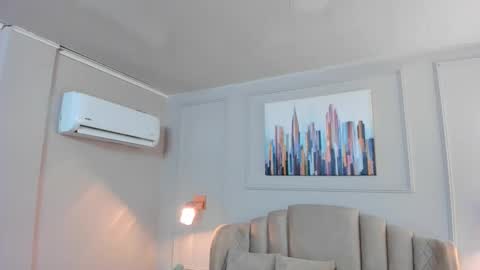 Snapshot of bigboobsnaughty1 chatting on September 27, 2025, 10:09 am   online show from September 27, 2025, 10:09 am