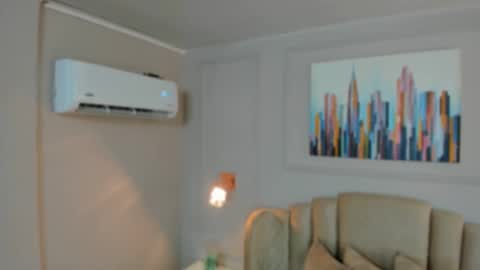 Snapshot of bigboobsnaughty1 chatting on October 9, 2025, 10:02 am   online show from October 9, 2025, 10:02 am