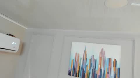 Snapshot of bigboobsnaughty1 chatting on October 31, 2025, 10:05 am   online show from October 31, 2025, 10:05 am