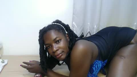 Snapshot of bigboobys123 chatting on October 24, 2025, 4:09 am bigboobys123 online show from October 24, 2025, 4:09 am