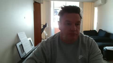 Snapshot of bigboybenny176 chatting on April 19, 2026, 12:11 am bigboybenny176 online show from April 19, 2026, 12:11 am