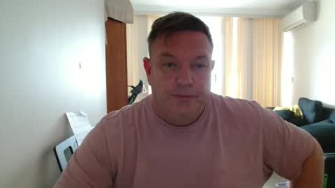 Snapshot of bigboybenny176 chatting on May 2, 2026, 1:43 am bigboybenny176 online show from May 2, 2026, 1:43 am