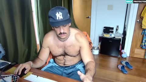Snapshot of bigbro42069 chatting on April 26, 2026, 4:04 pm BigBro online show from April 26, 2026, 4:04 pm