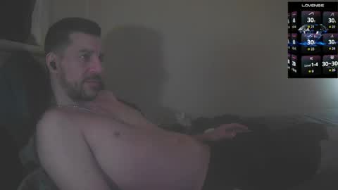 Jon - Im Straight online show from April 22, 2026, 8:06 am