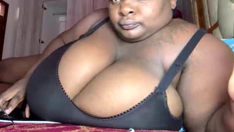 Snapshot of bigchocotities chatting on January 15, 2026, 11:37 am bigchocotities online show from January 15, 2026, 11:37 am