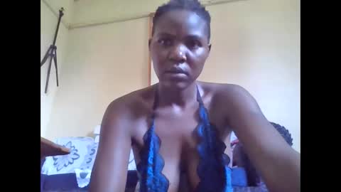 bigclit030 online show from May 23, 2026, 8:07 am