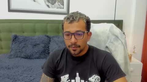 bigcock_hair online show from December 4, 2025, 10:40 pm