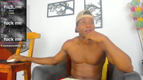 sexy muscle online show from December 24, 2024, 7:49 am