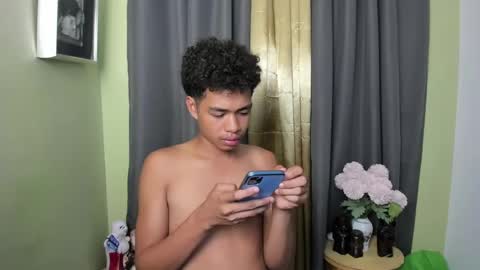 Snapshot of bigcock_moreno chatting on December 6, 2024, 1:29 am Nj online show from December 6, 2024, 1:29 am