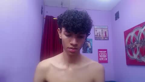 Snapshot of bigcock_sexys chatting on March 8, 2026, 1:25 am bigcock_sexys online show from March 8, 2026, 1:25 am