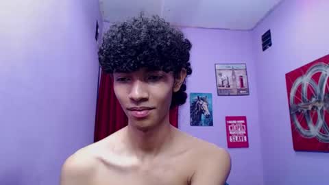 Snapshot of bigcock_sexys chatting on March 20, 2026, 11:31 pm bigcock_sexys online show from March 20, 2026, 11:31 pm