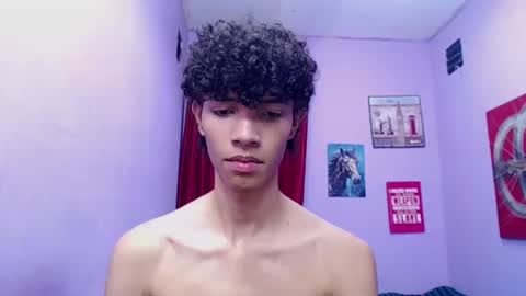 Snapshot of bigcock_sexys chatting on March 24, 2026, 11:21 pm bigcock_sexys online show from March 24, 2026, 11:21 pm