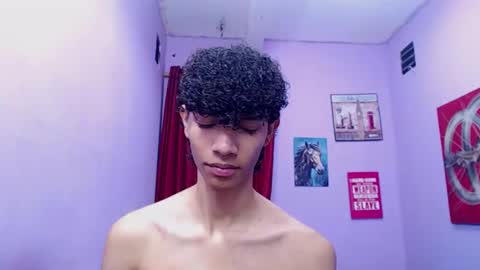 Snapshot of bigcock_sexys chatting on March 25, 2026, 11:44 pm bigcock_sexys online show from March 25, 2026, 11:44 pm