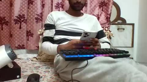 akash online show from December 4, 2024, 6:39 pm