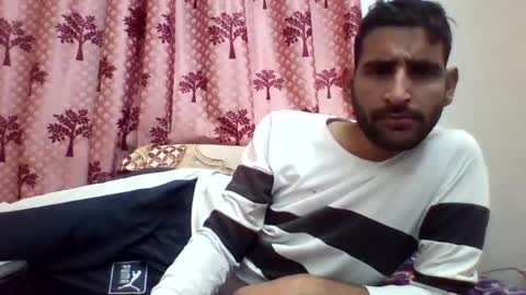 akash online show from January 4, 2025, 9:54 am