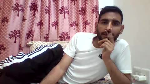 akash online show from January 25, 2025, 8:42 am