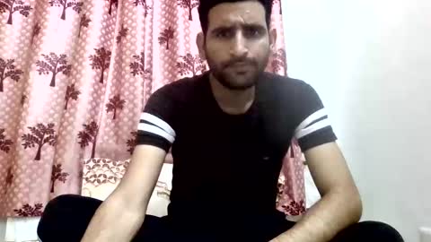 akash online show from November 3, 2025, 8:37 am