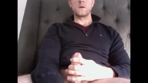 bigcockcirc online show from February 12, 2025, 3:27 pm
