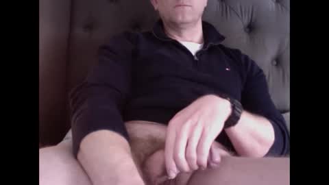 bigcockcirc online show from February 25, 2025, 4:21 pm