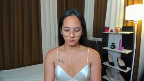 SUCK ME TILL I EXPLODE online show from November 7, 2025, 4:18 pm