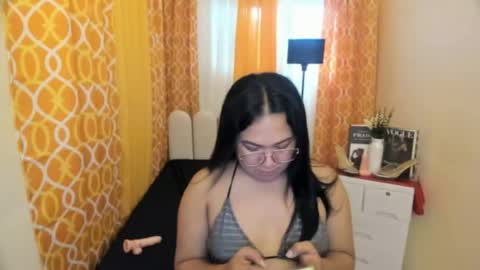 BABY LEXIE online show from May 7, 2026, 7:03 am