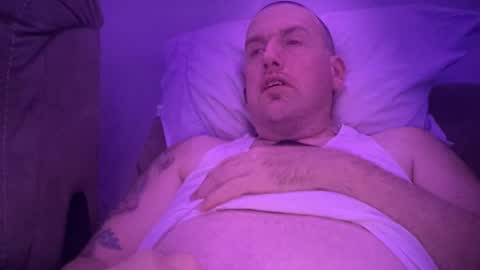 bigcocksuckingslut online show from December 6, 2024, 1:40 am