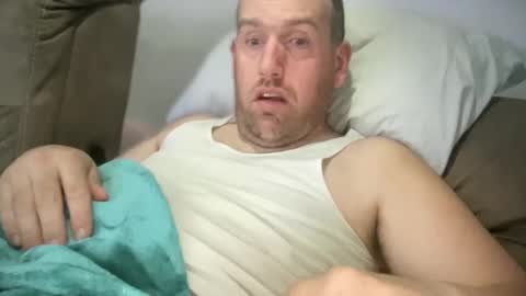 bigcocksuckingslut online show from December 20, 2024, 1:58 am