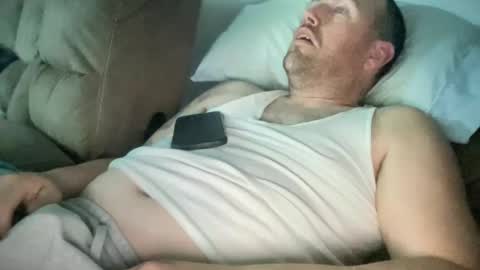 bigcocksuckingslut online show from December 22, 2024, 6:59 pm