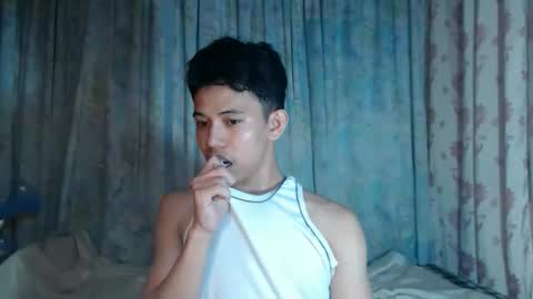 bigcockyummysexjosh online show from April 27, 2026, 6:50 pm