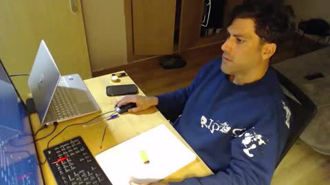 Snapshot of bigcokk34 chatting on October 14, 2025, 6:42 pm bigcokk34 online show from October 14, 2025, 6:42 pm