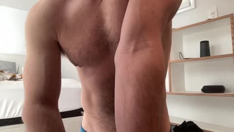 bigcollegecock69690 online show from February 18, 2025, 7:52 pm