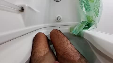 bg online show from October 30, 2025, 7:36 pm