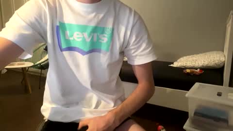 bigdick211569 online show from November 3, 2025, 6:31 pm